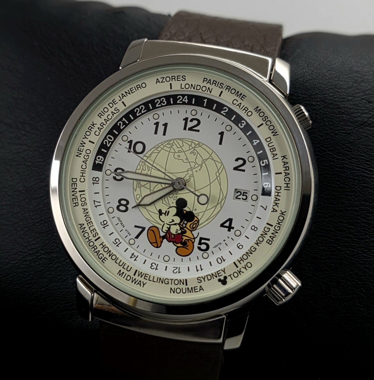 Seiko Alba Mickey Mouse V732-0J30