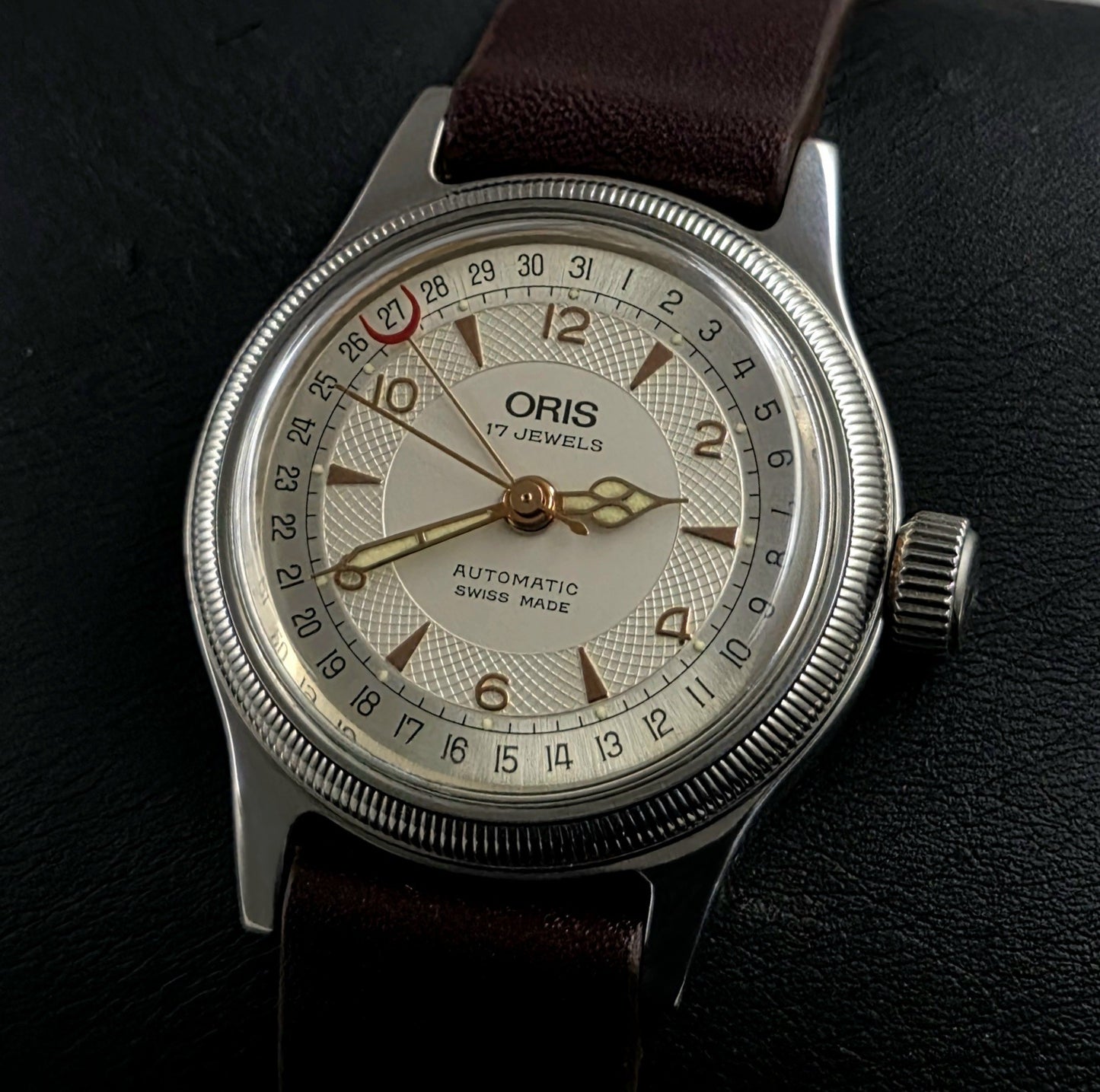Oris Pointer Date 7400B