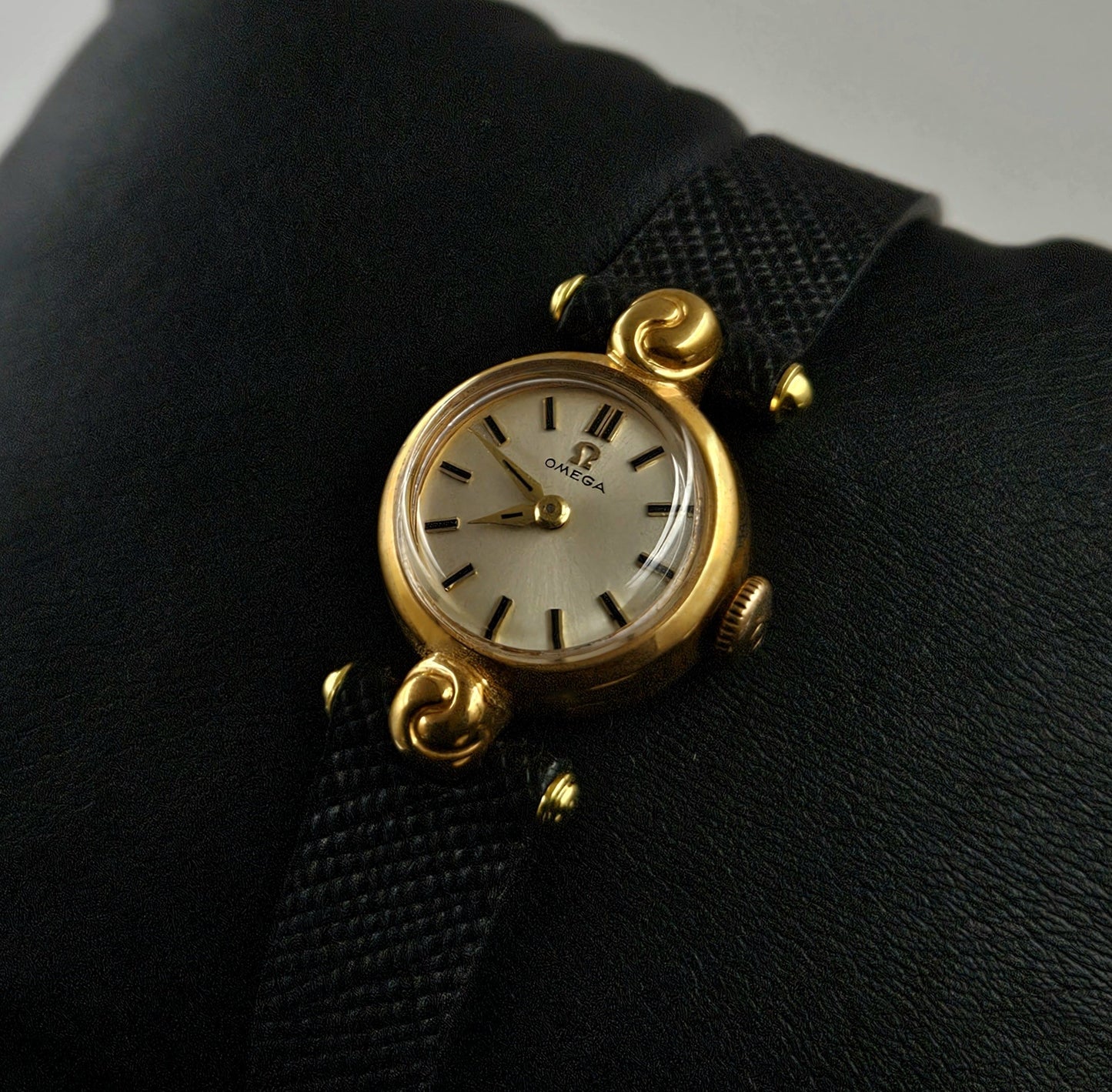 Omega Vintage Lady 10970-1