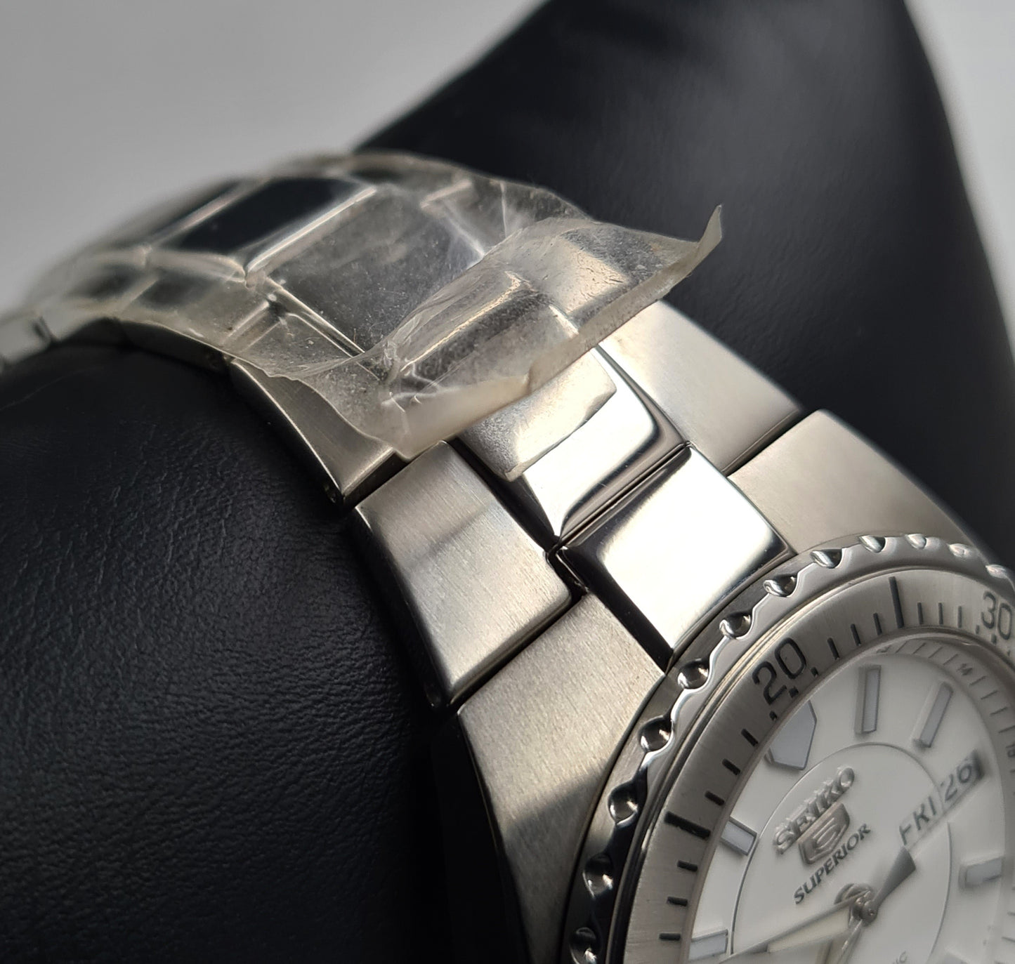 Seiko 5 Superior