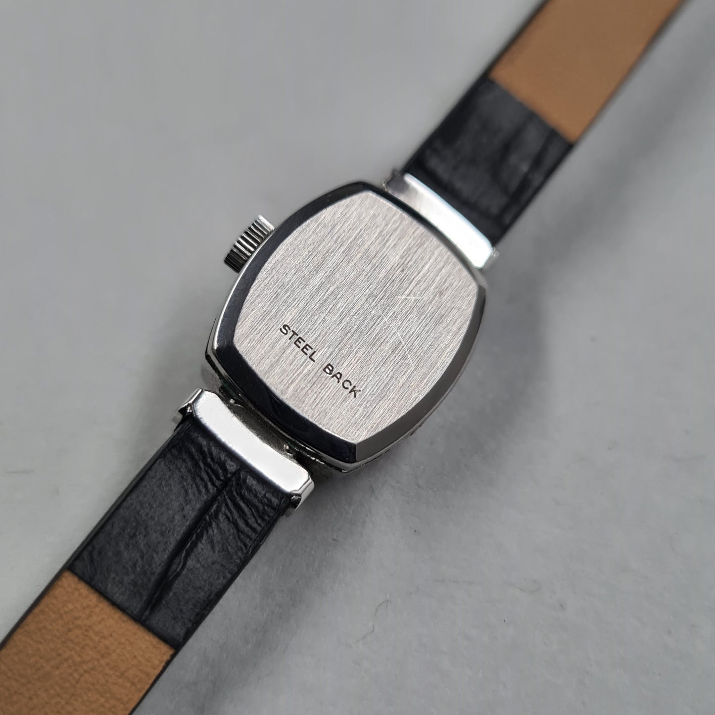 Omega De Ville