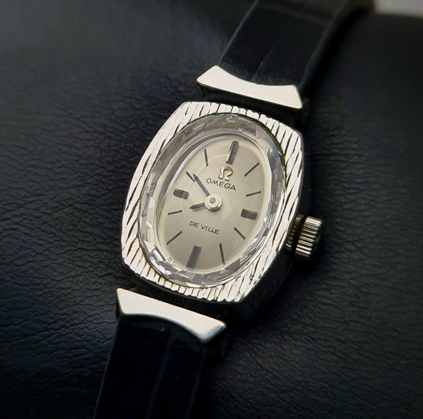 Omega De Ville