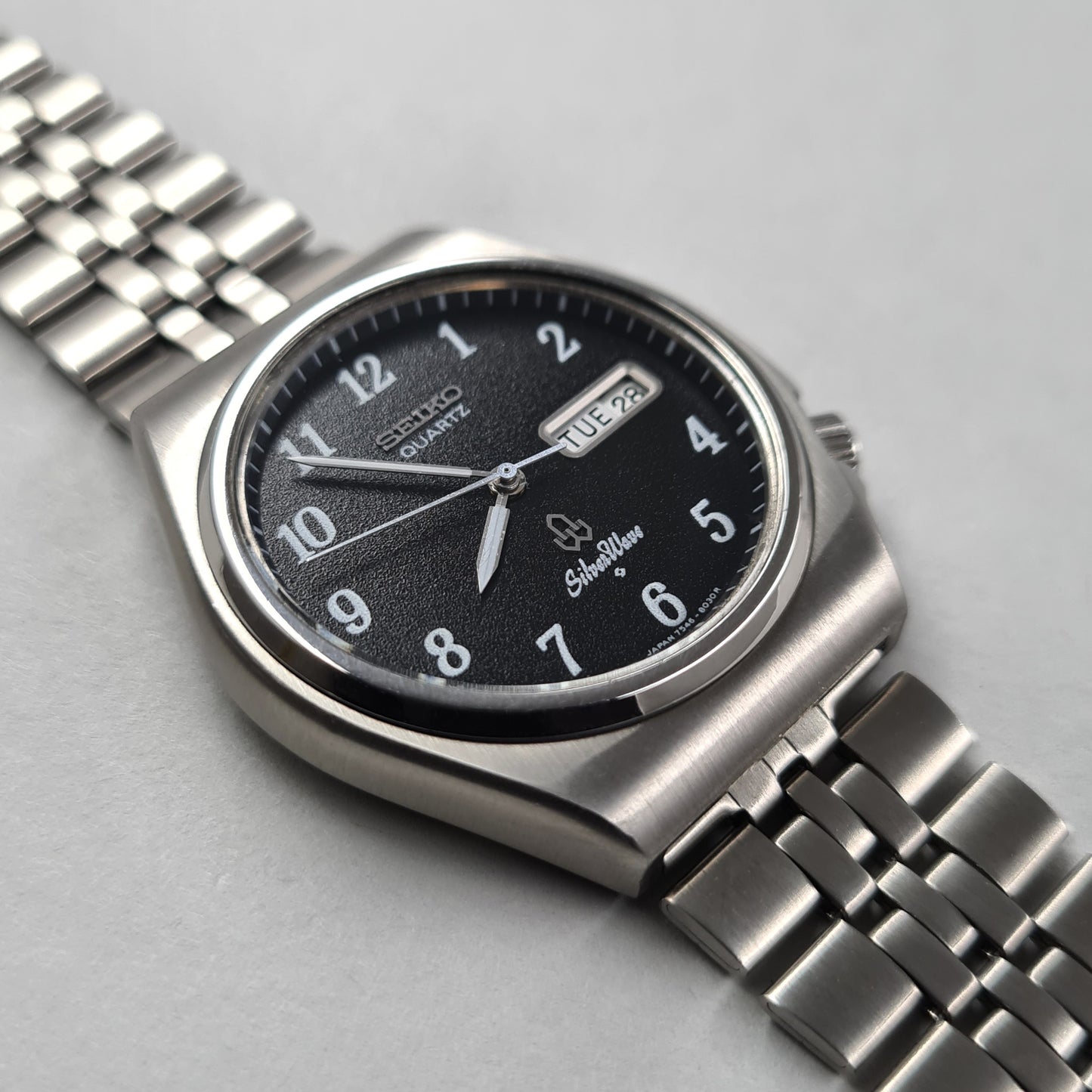 Seiko Silver Wave