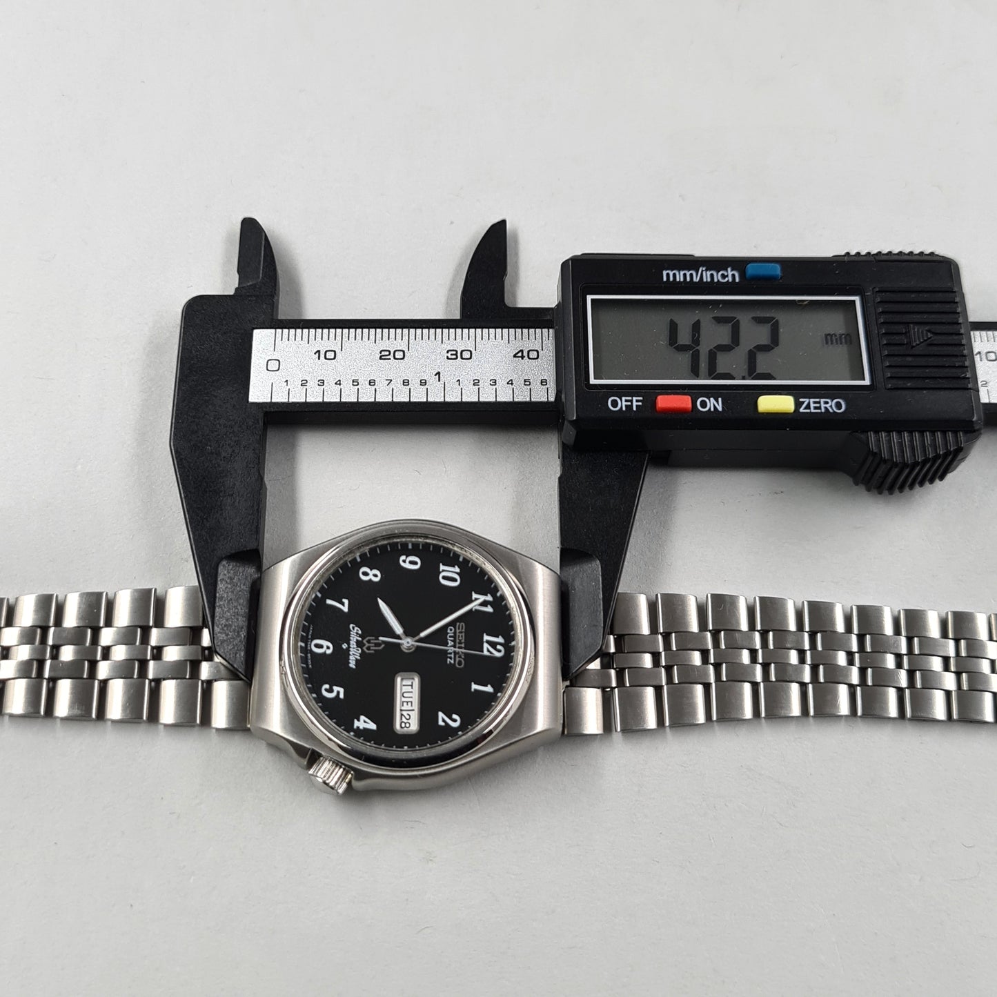Seiko Silver Wave