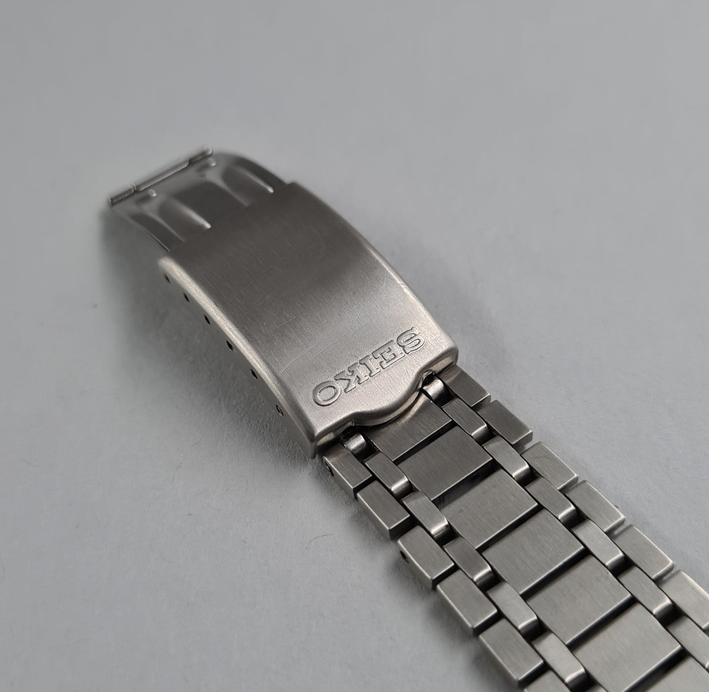 Seiko 5 DX 6106-8070