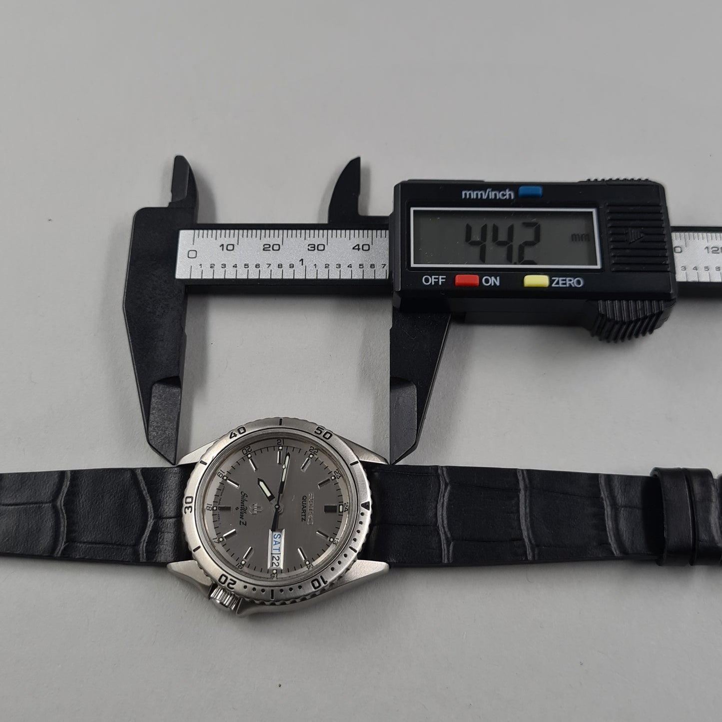 Seiko Silver Wave