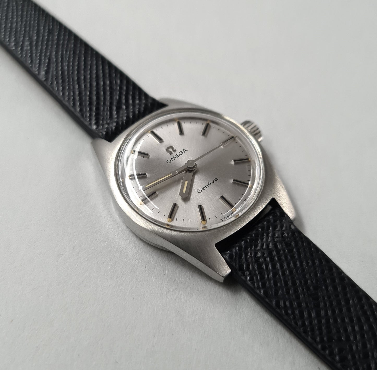 Omega Genève Lady