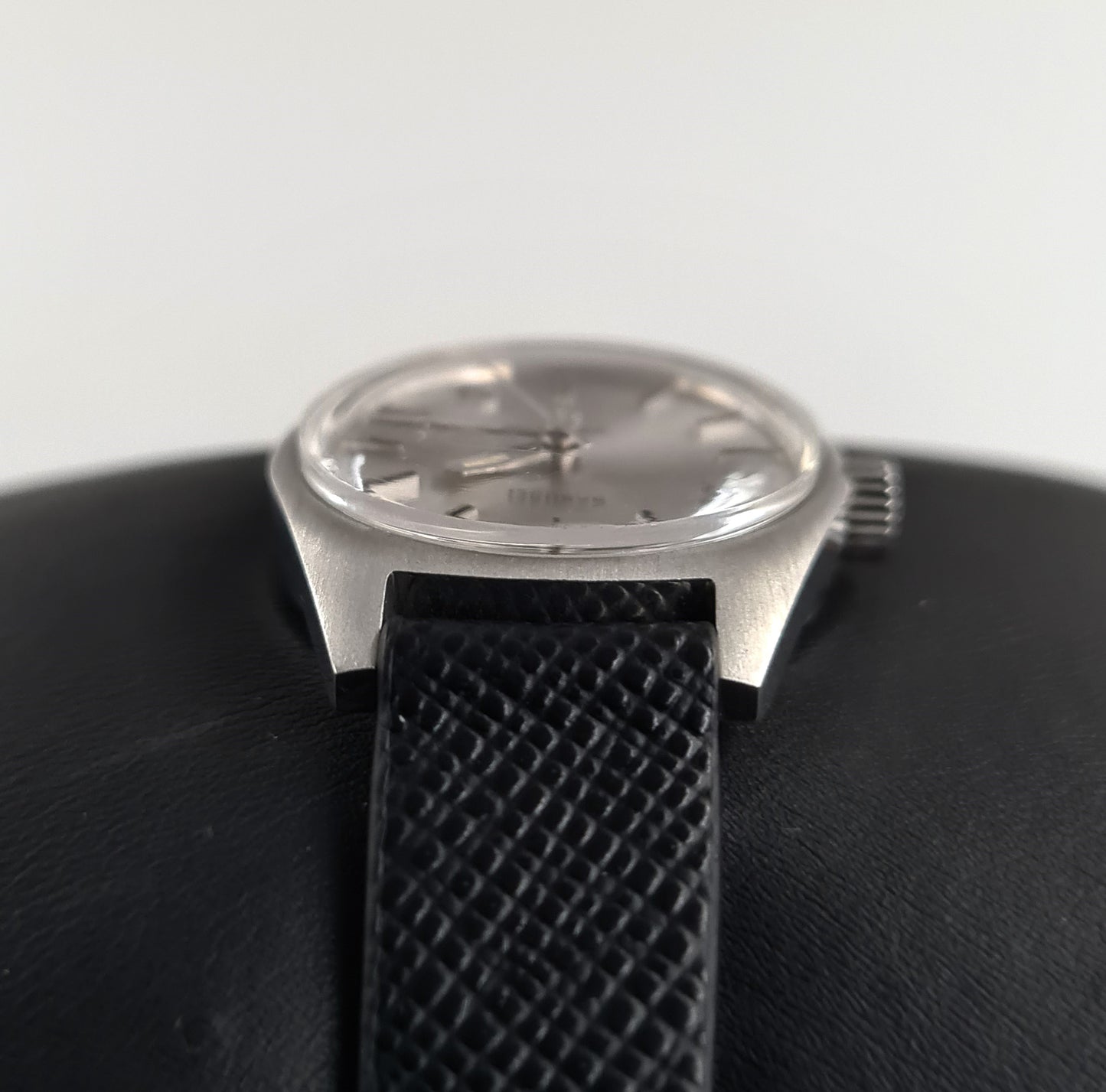 Omega Genève Lady