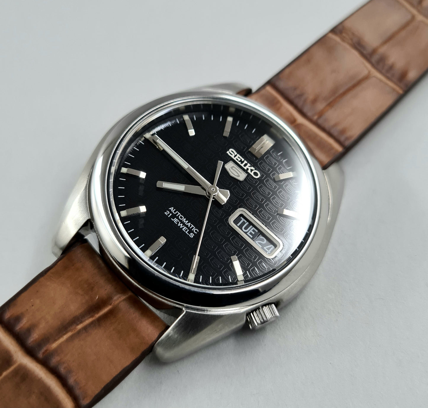 Seiko 5 7S26-01V0