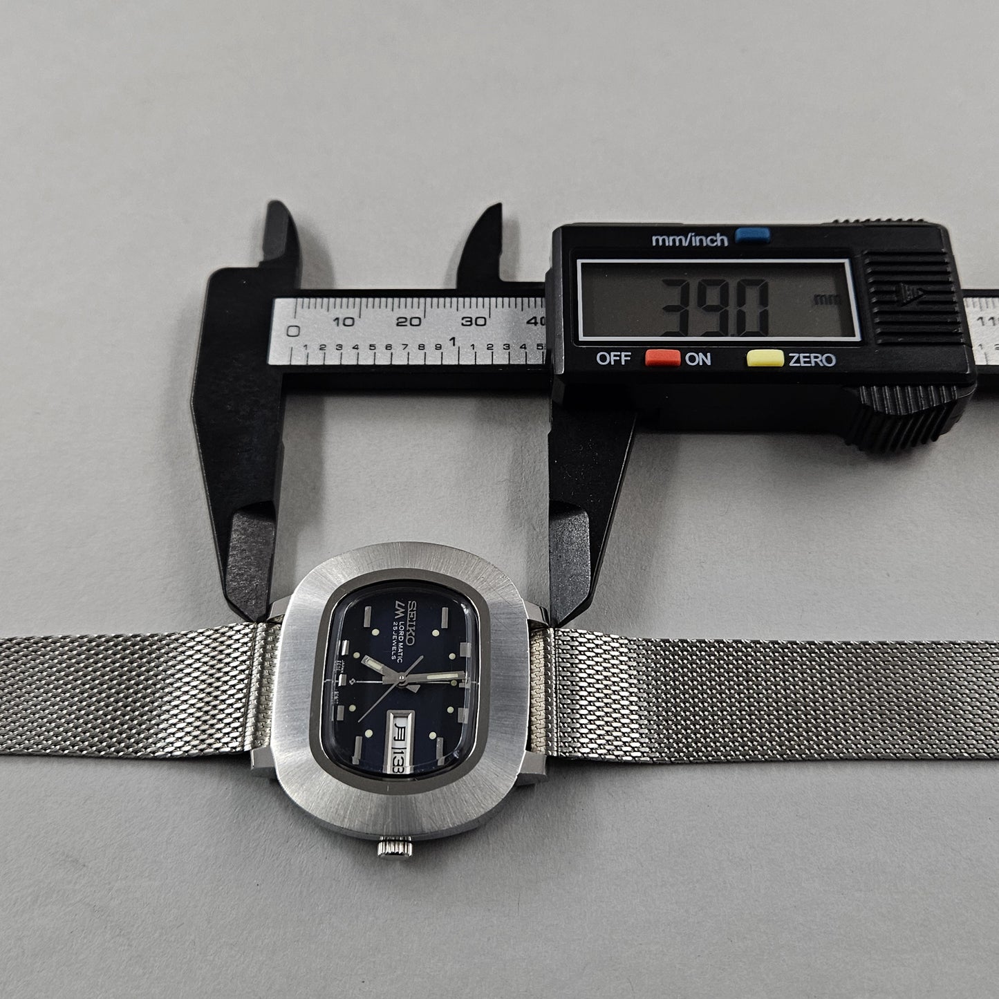 Seiko Lord Matic Nissan Laurel 5606-5010
