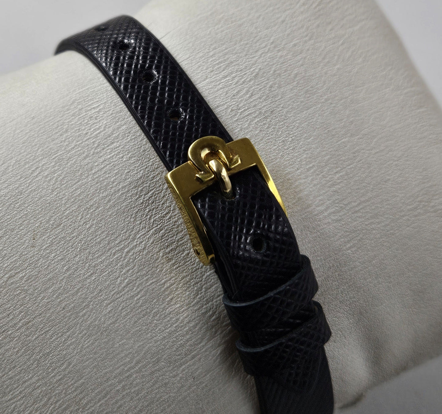Omega De Ville