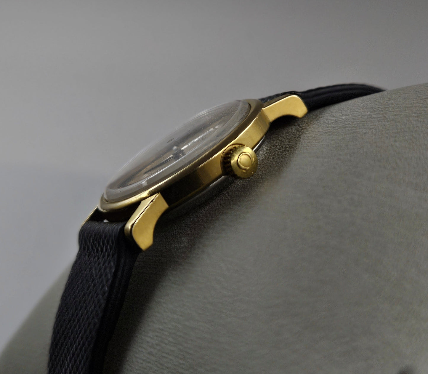 Omega De Ville