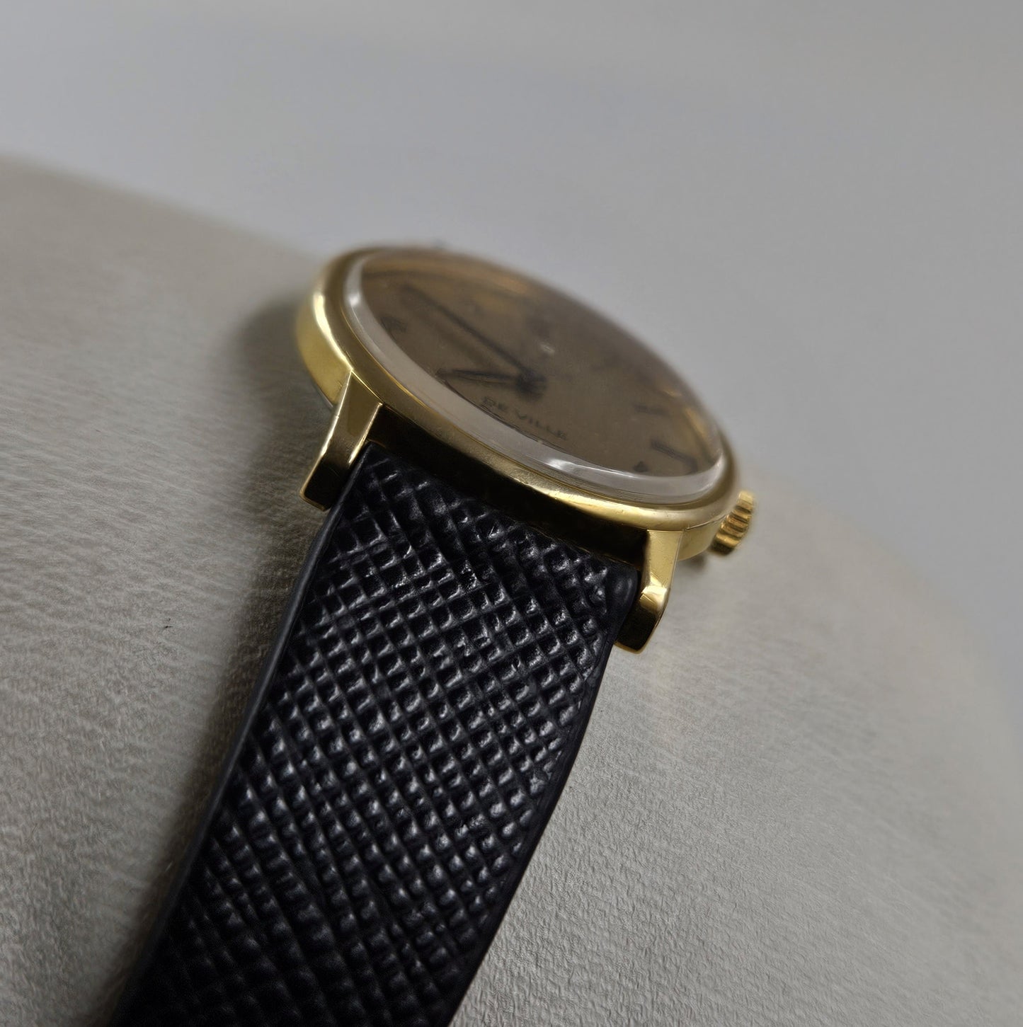 Omega De Ville