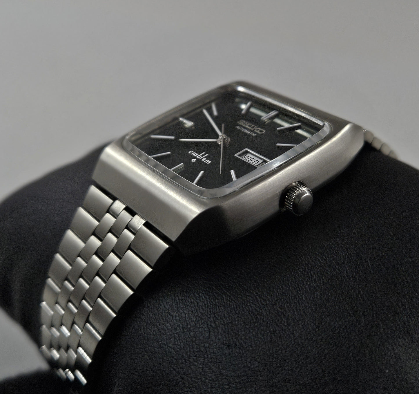 Seiko Emblem