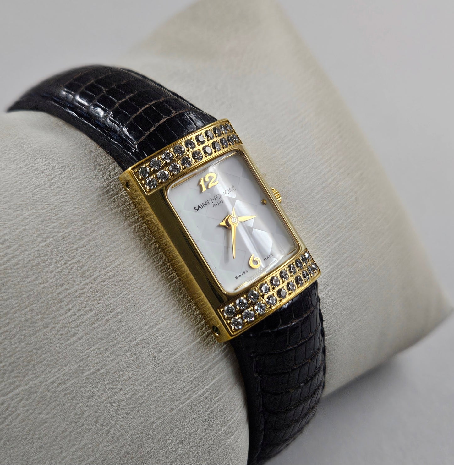 Saint Honore Lady