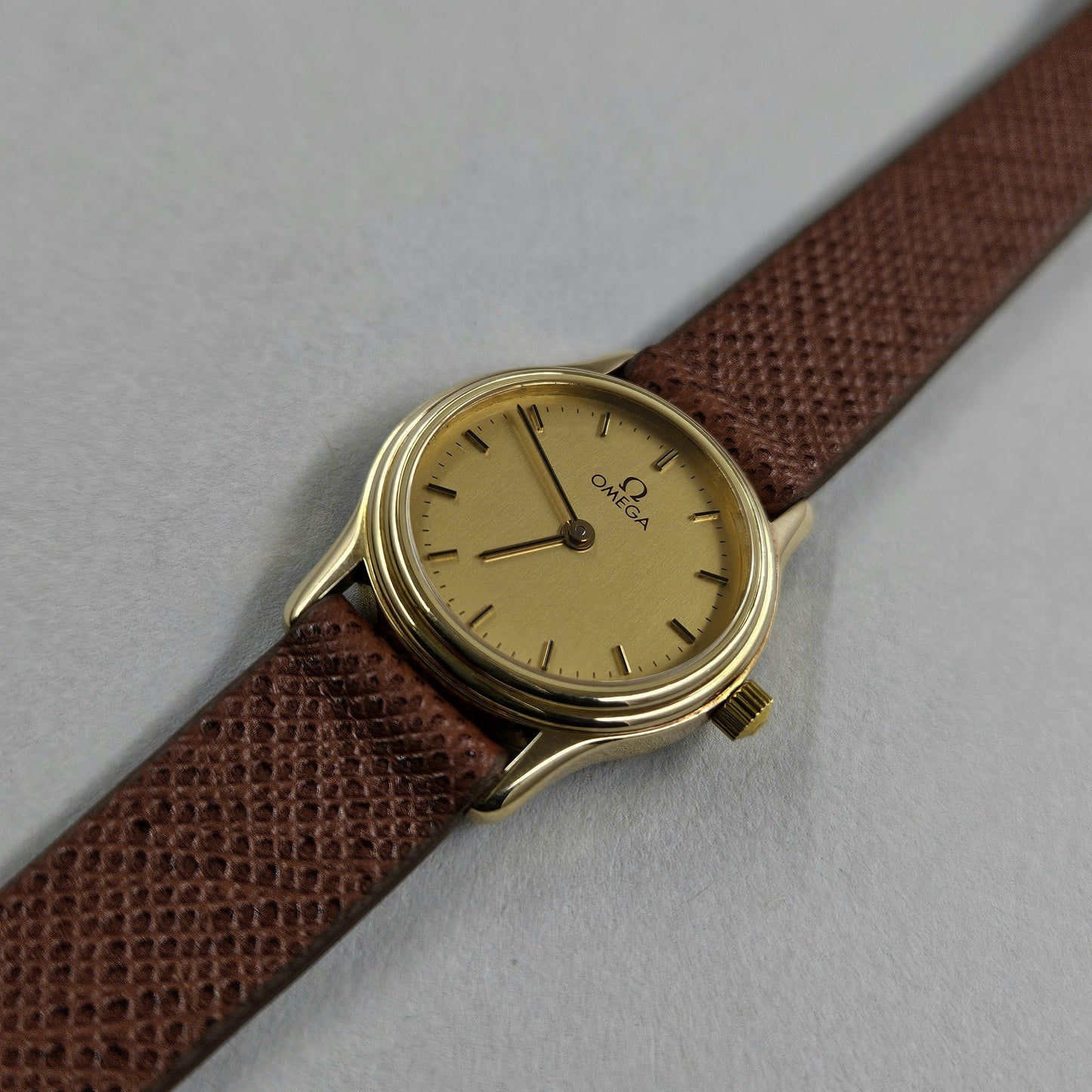 Omega Lady 9K Gold