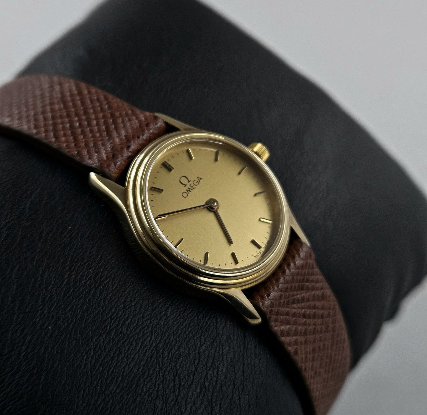 Omega Lady 9K Gold