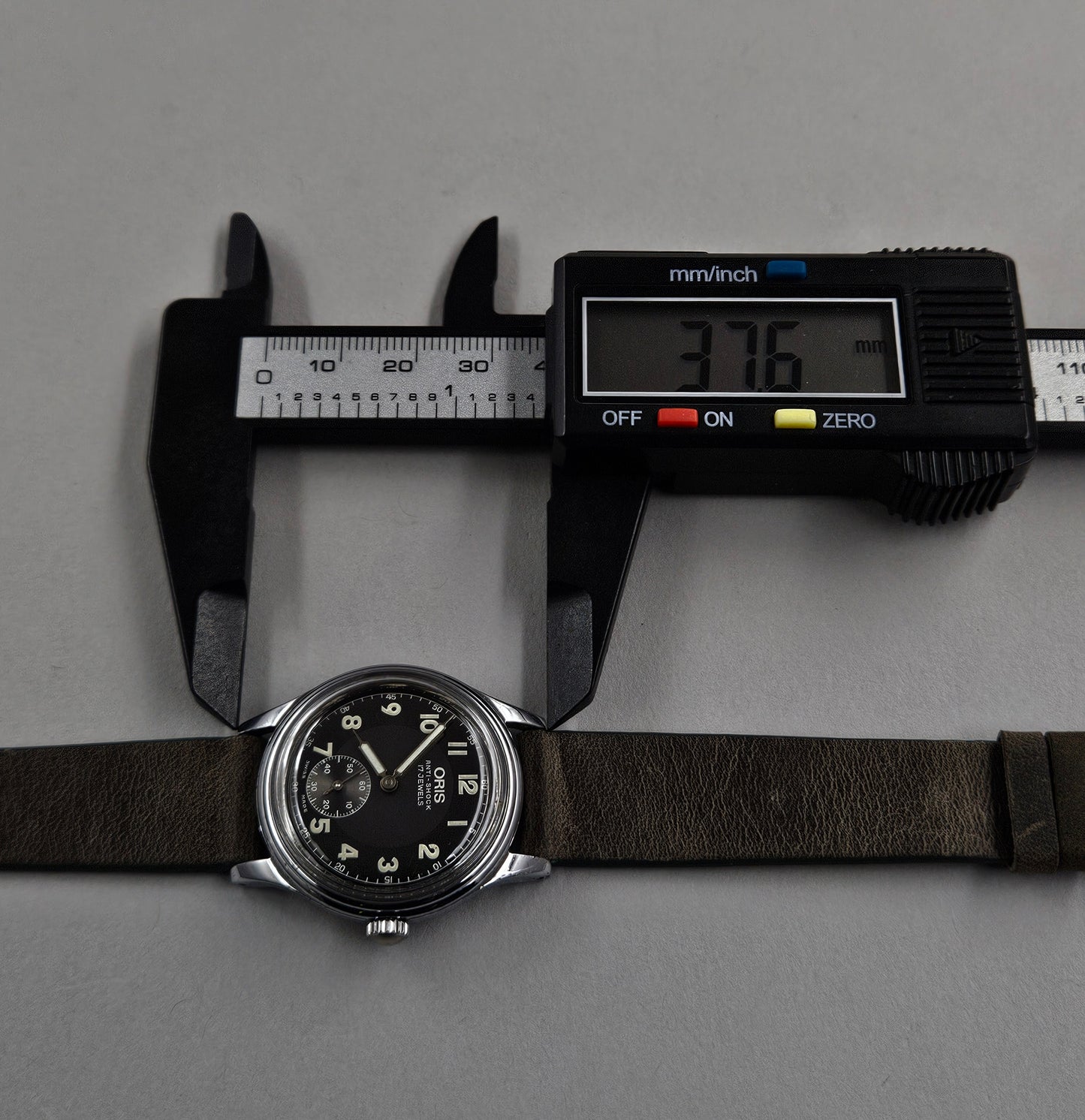 Oris Military 7312A