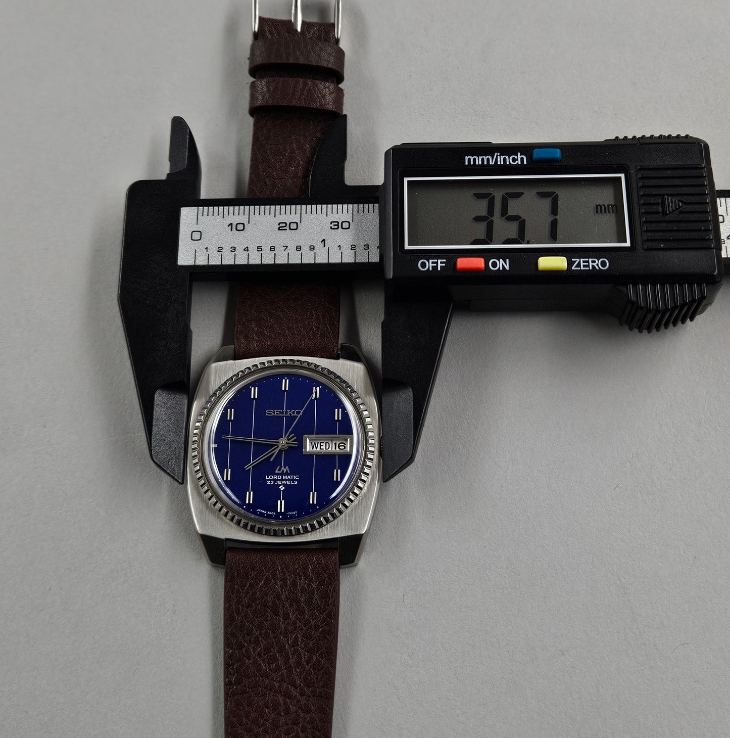 Seiko Lord Matic 5606-7110