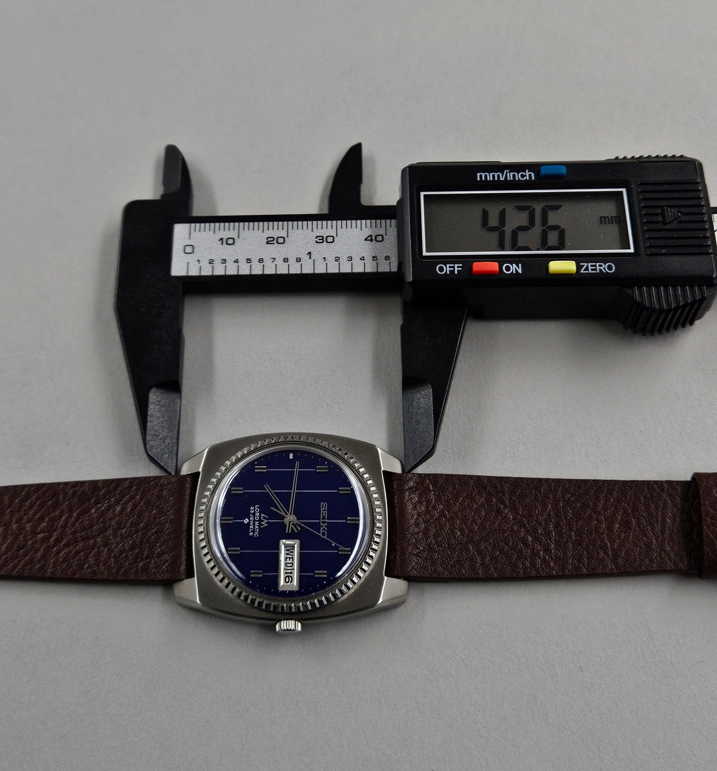Seiko Lord Matic 5606-7110