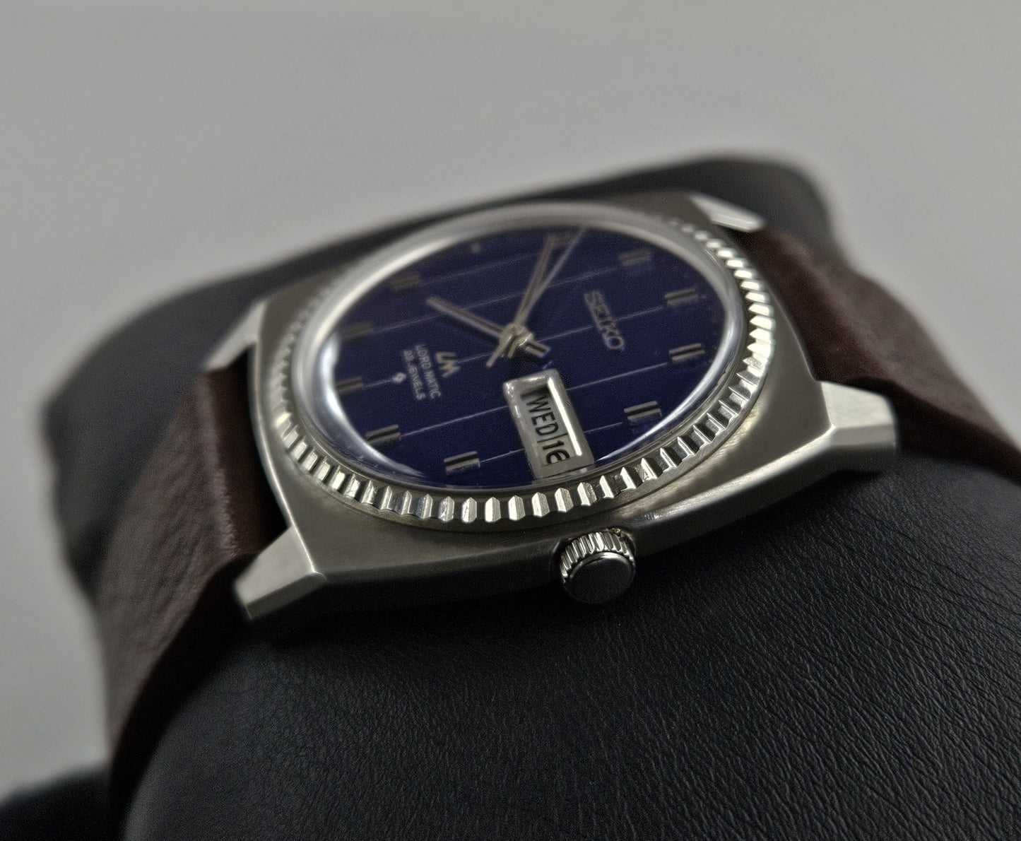 Seiko Lord Matic 5606-7110