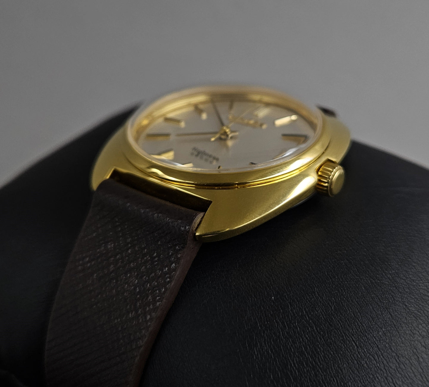 Citizen Highness 4-740211TA