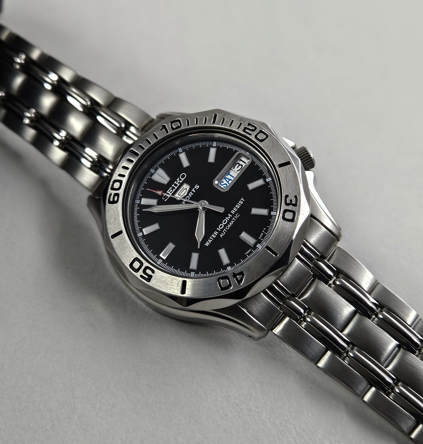 Seiko 5 Sports 7S26-01G0