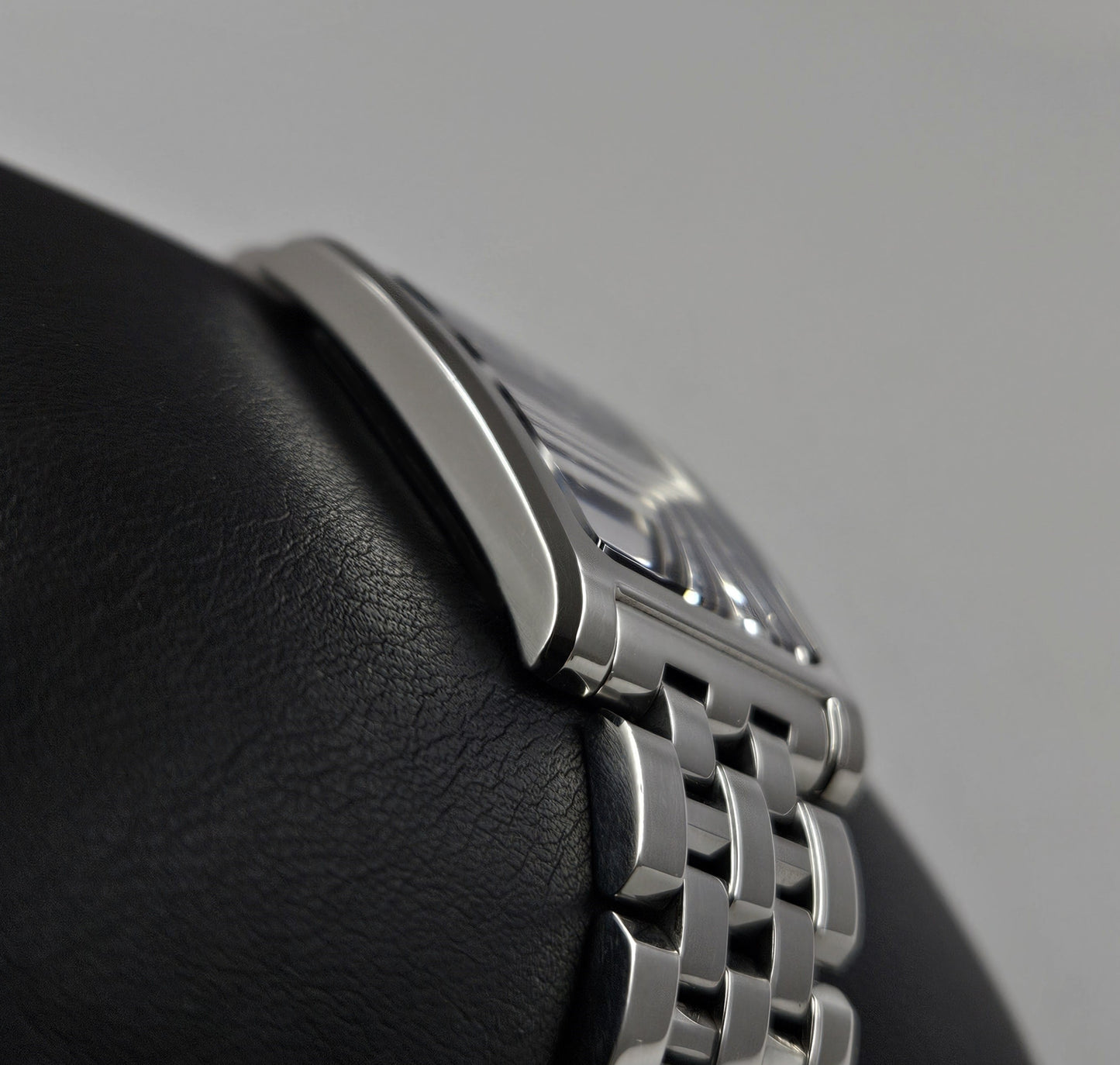 Seiko Dolce 4J41-0AC0