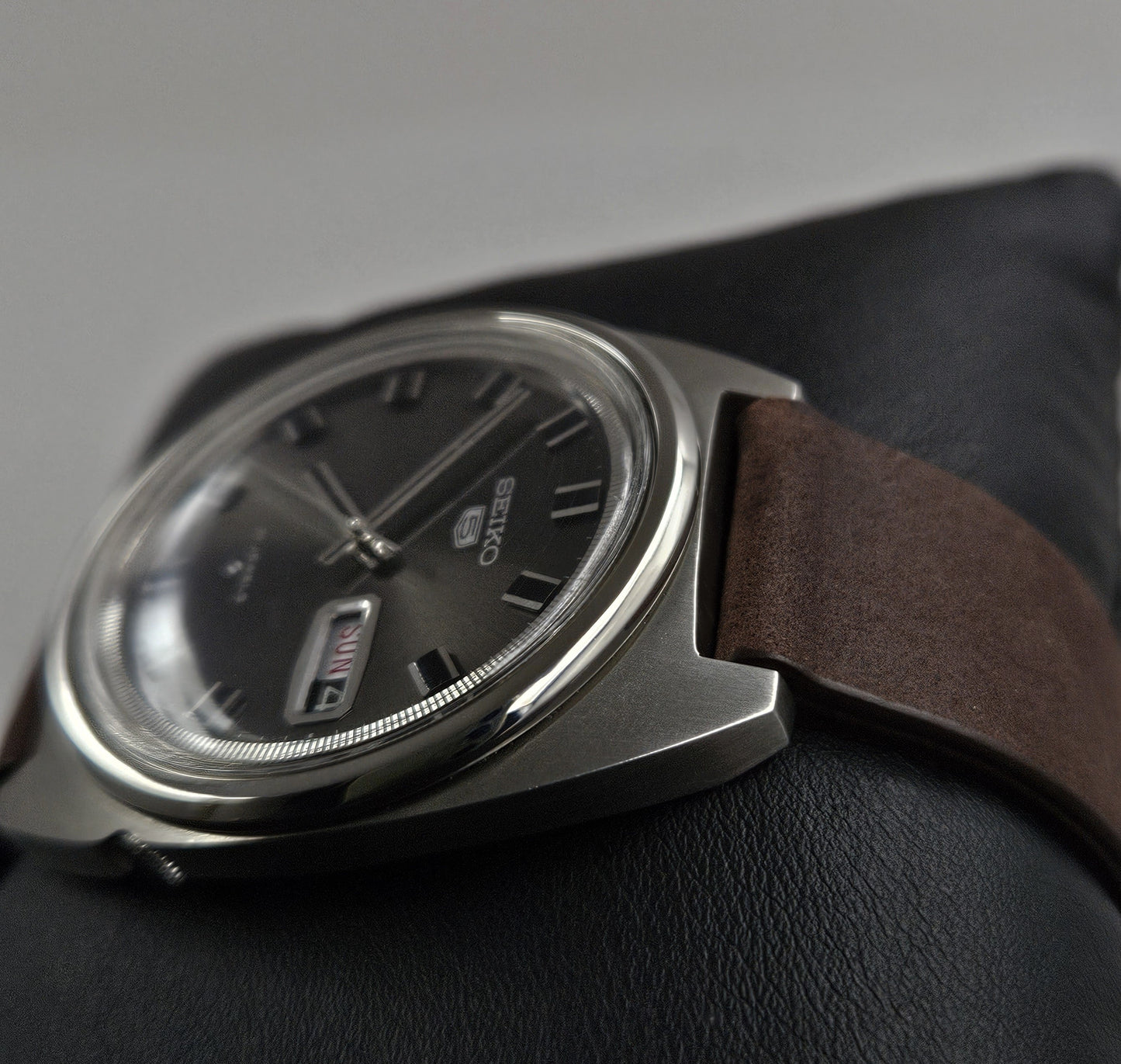 Seiko 5 6119-8250