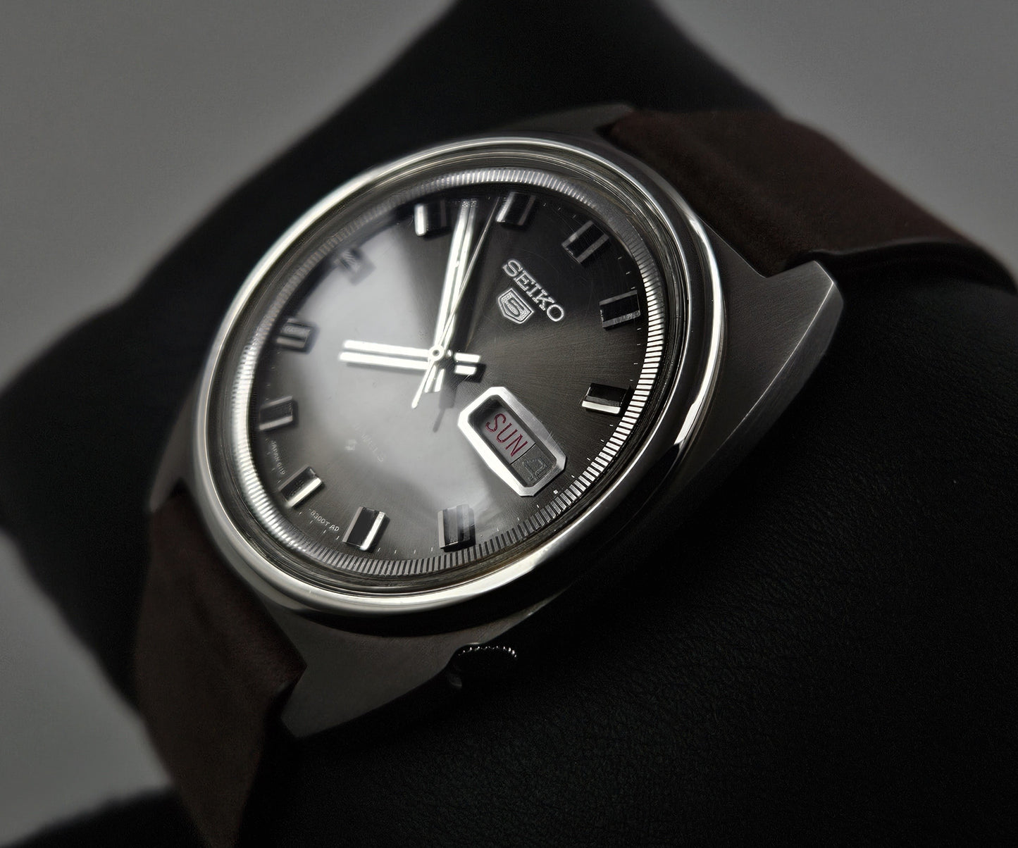 Seiko 5 6119-8250