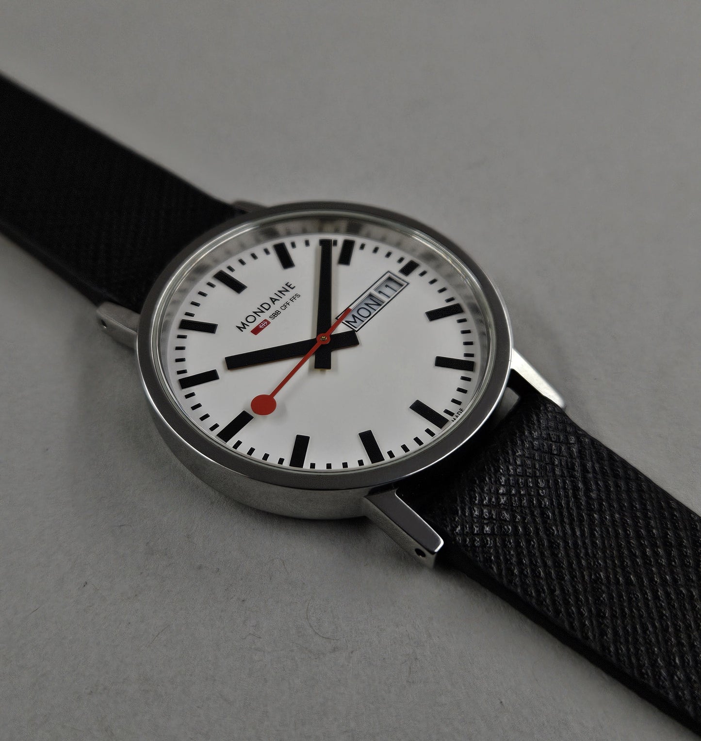 Mondaine Classic 30314