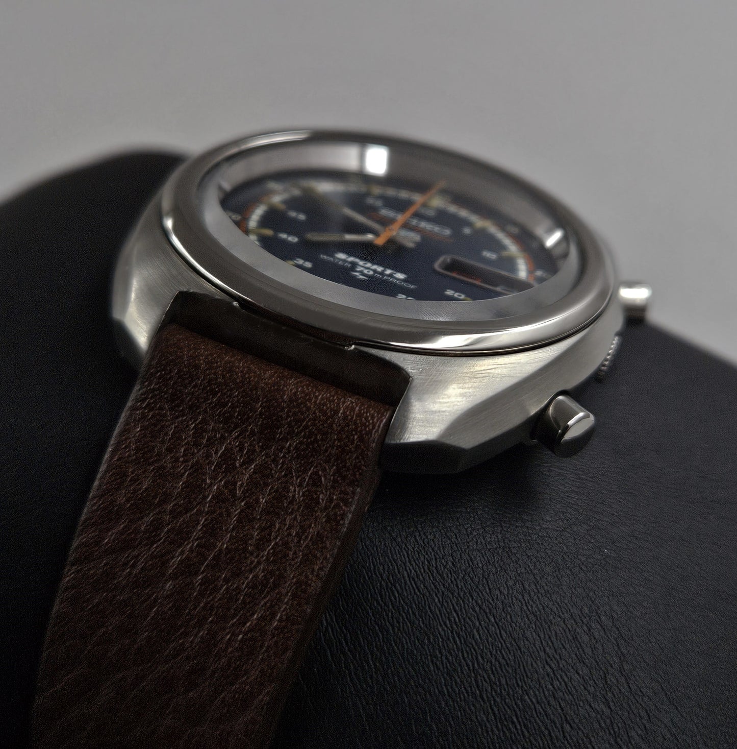 Seiko 5 Sports Speedtimer 7017-8000