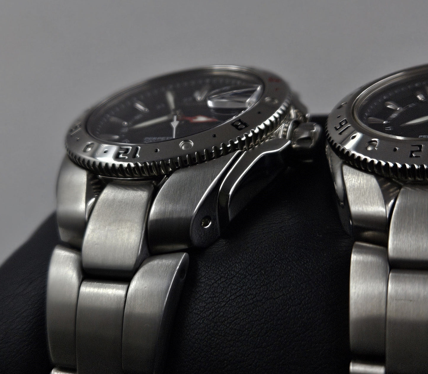 Seiko Perpetual Calendar 2 Pcs