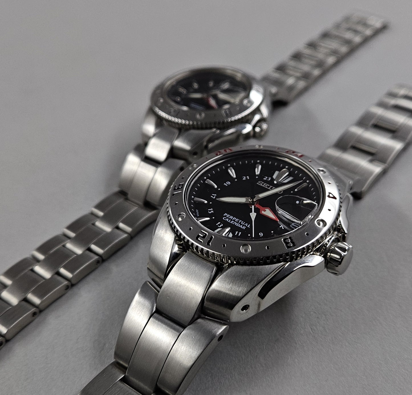 Seiko Perpetual Calendar 2 Pcs