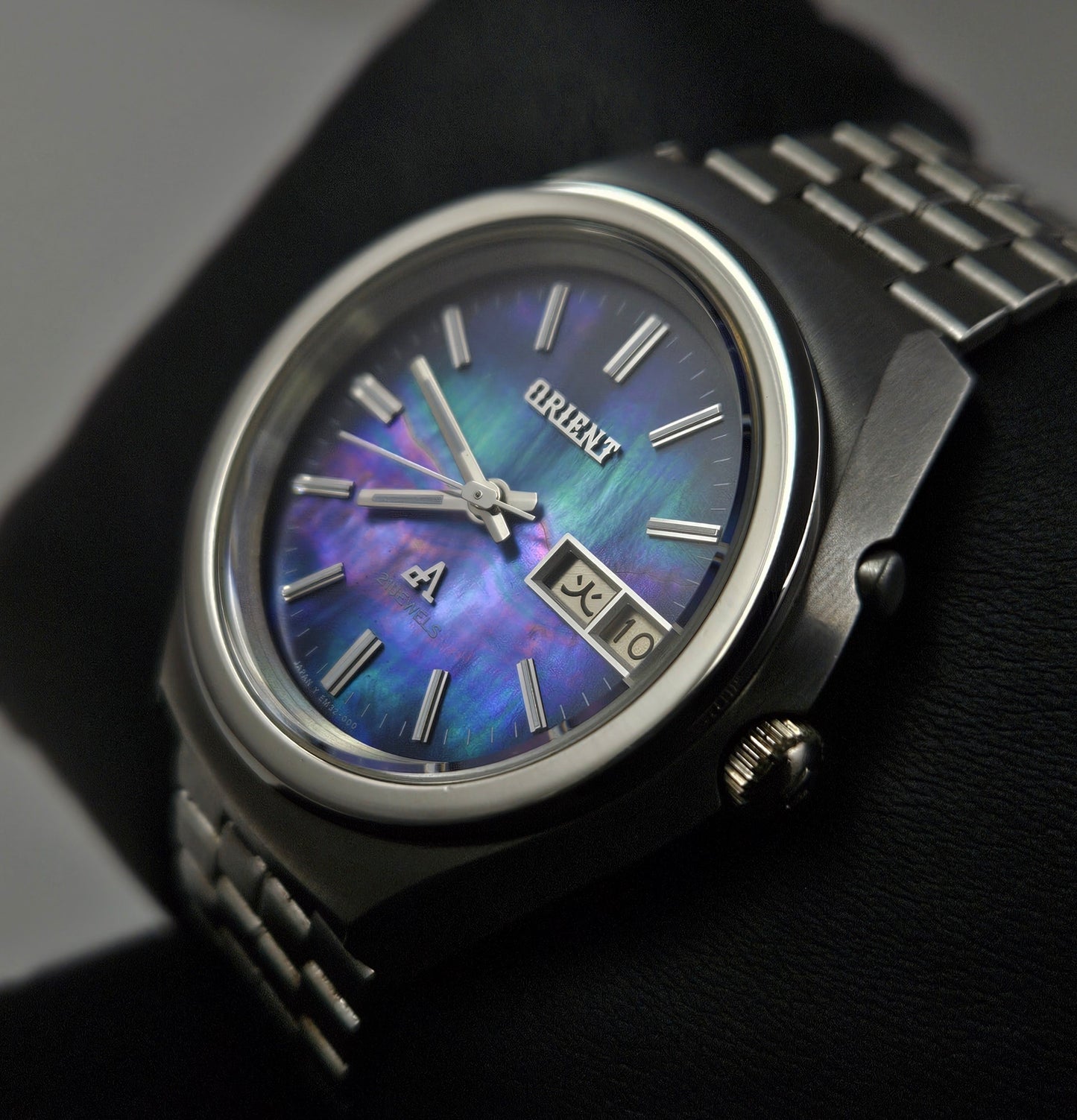 Orient EM32-CO CA