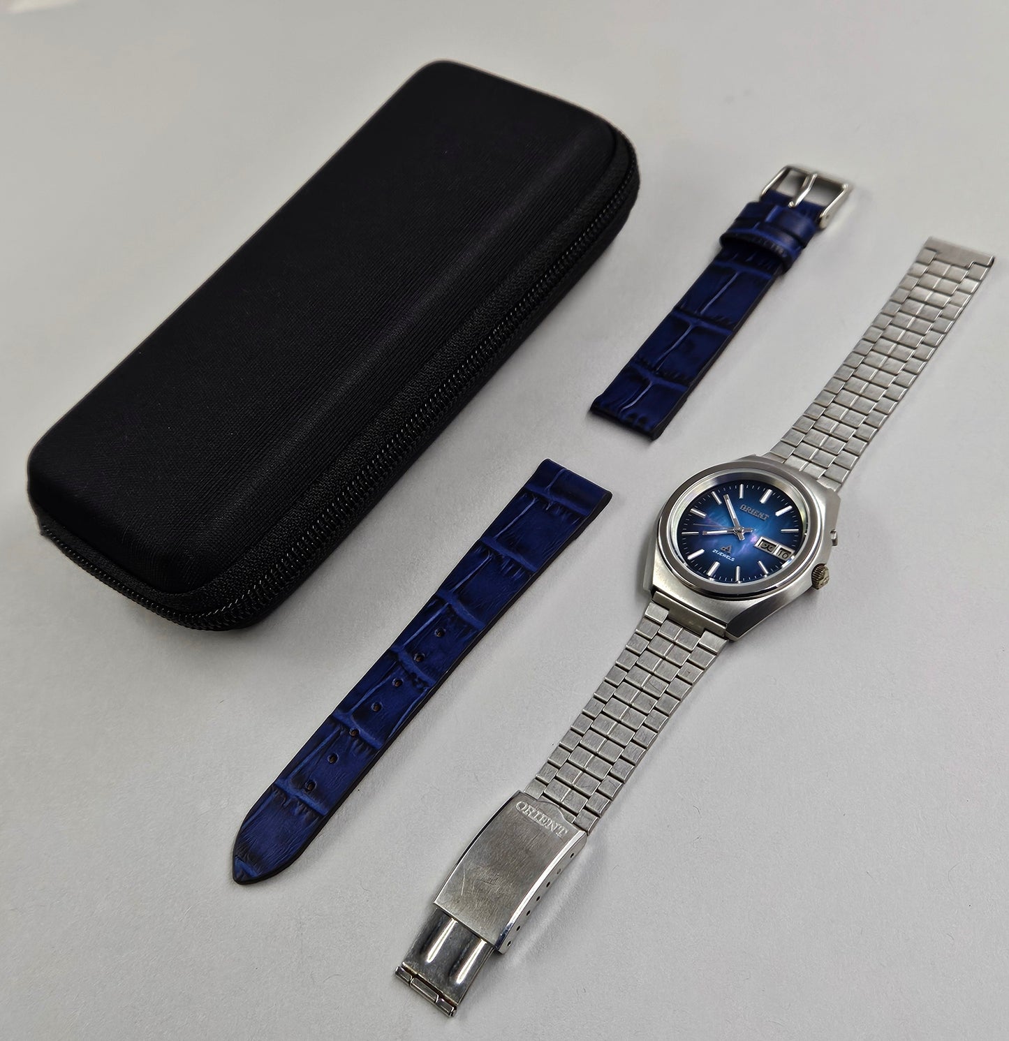 Orient EM32-CO CA