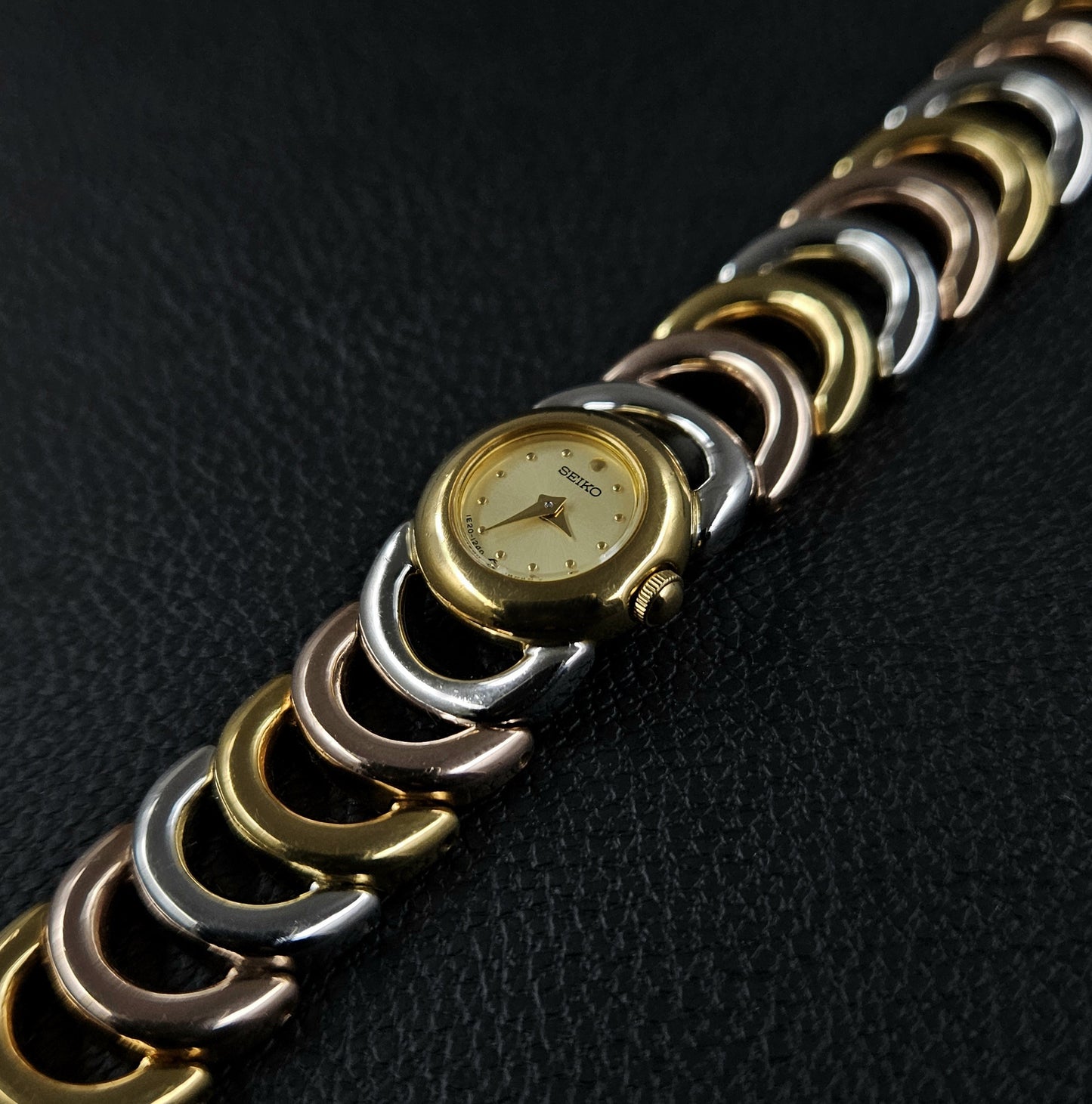 Seiko Lady 1E20-037A