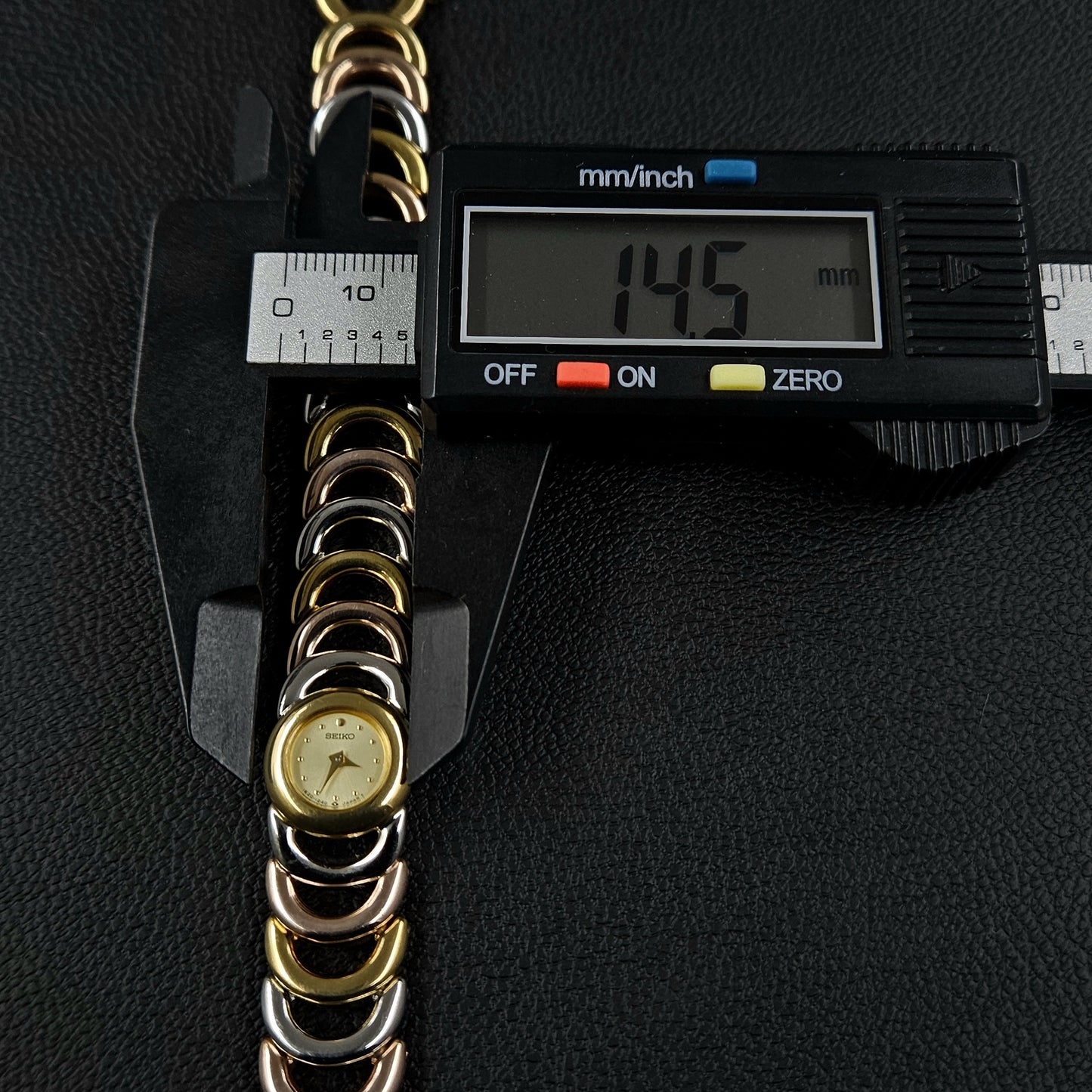 Seiko Lady 1E20-037A