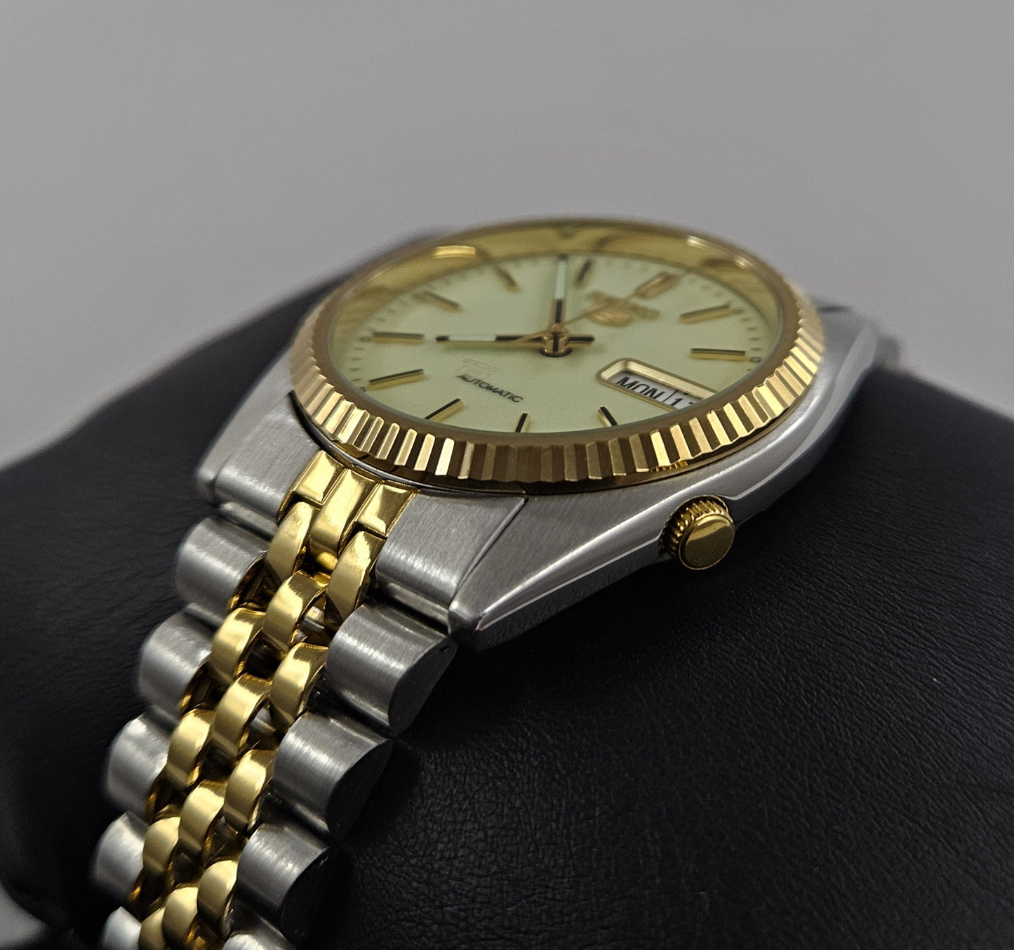 Seiko 5 7S26-3110