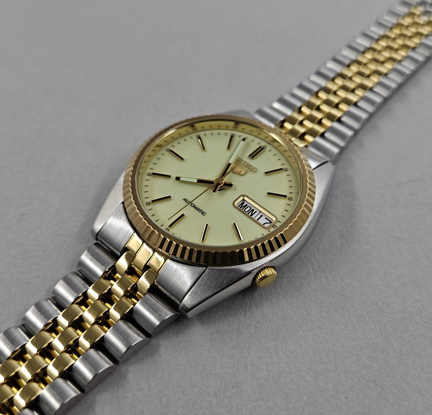Seiko 5 7S26-3110