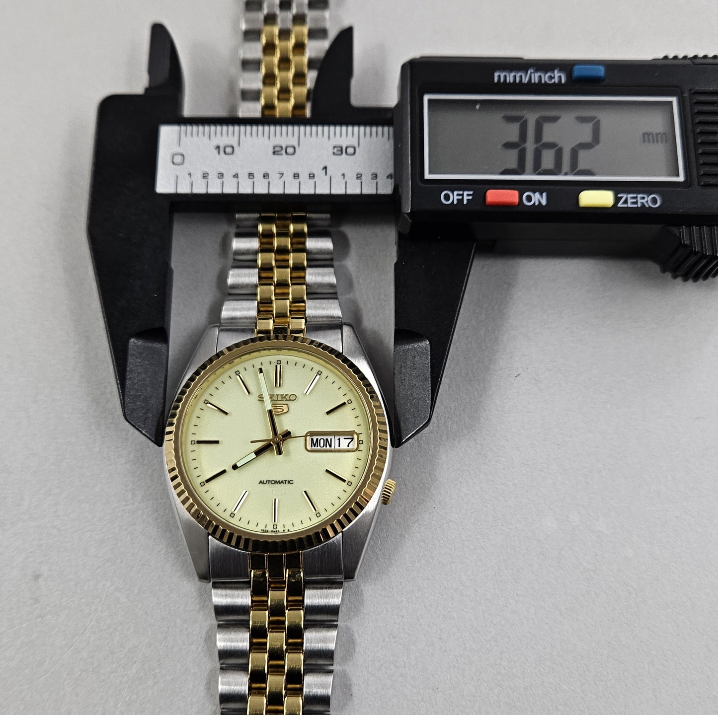 Seiko 5 7S26-3110