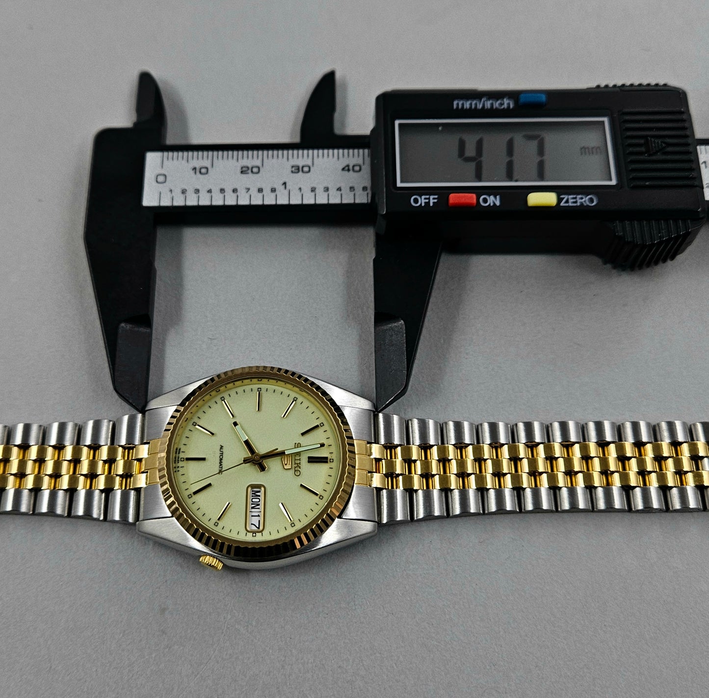 Seiko 5 7S26-3110