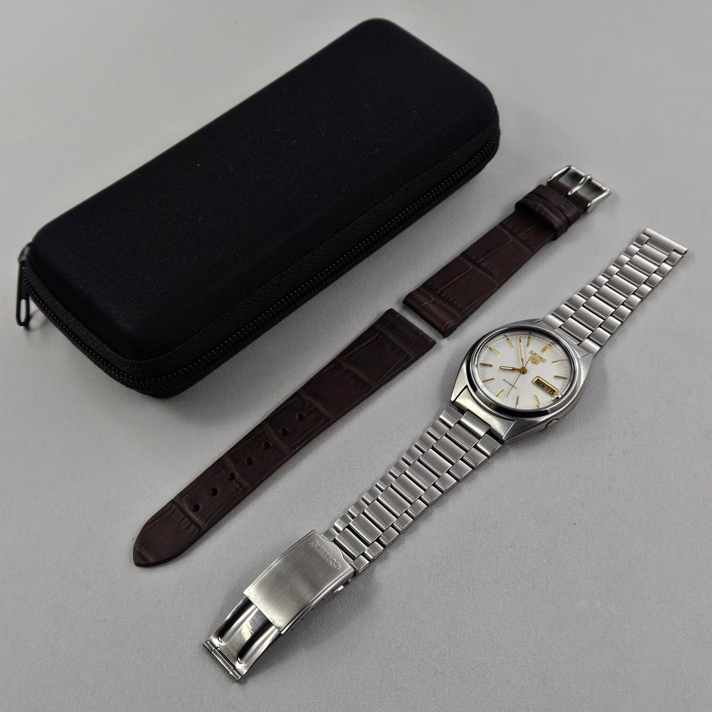 Seiko 5 7009-3040