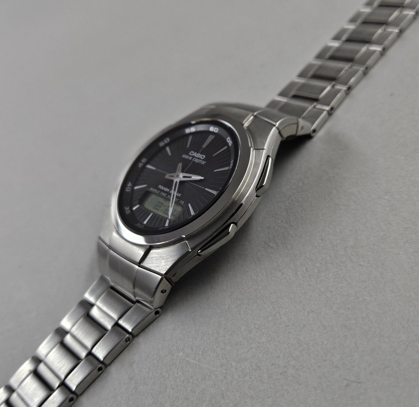 Casio Solar WVH-100J