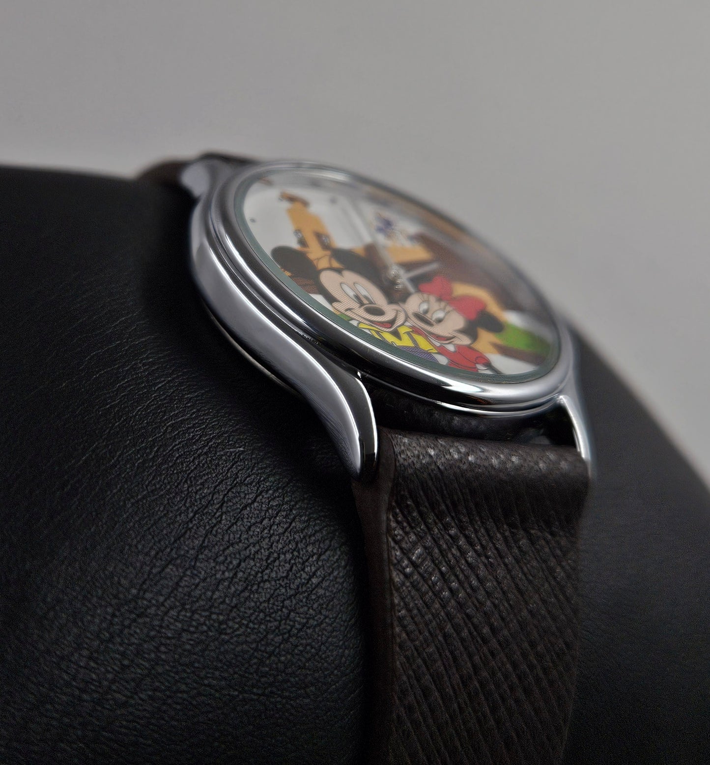 Seiko Mickey Mouse Walt Disney Tokushima V821-0220