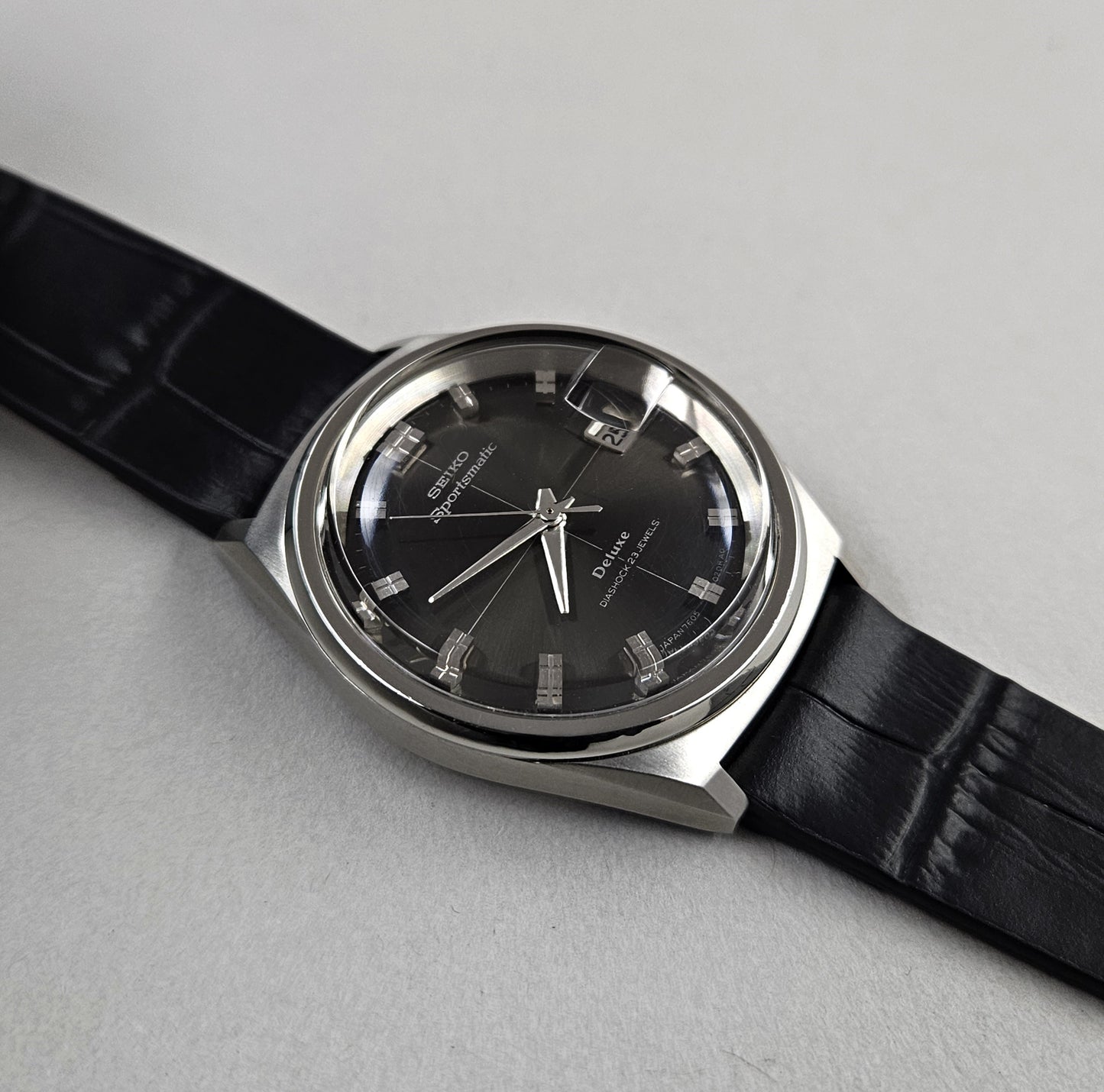 Seiko Sportsmatic Deluxe 7605-8010