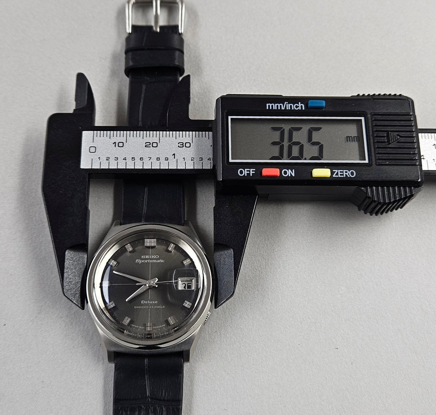 Seiko Sportsmatic Deluxe 7605-8010