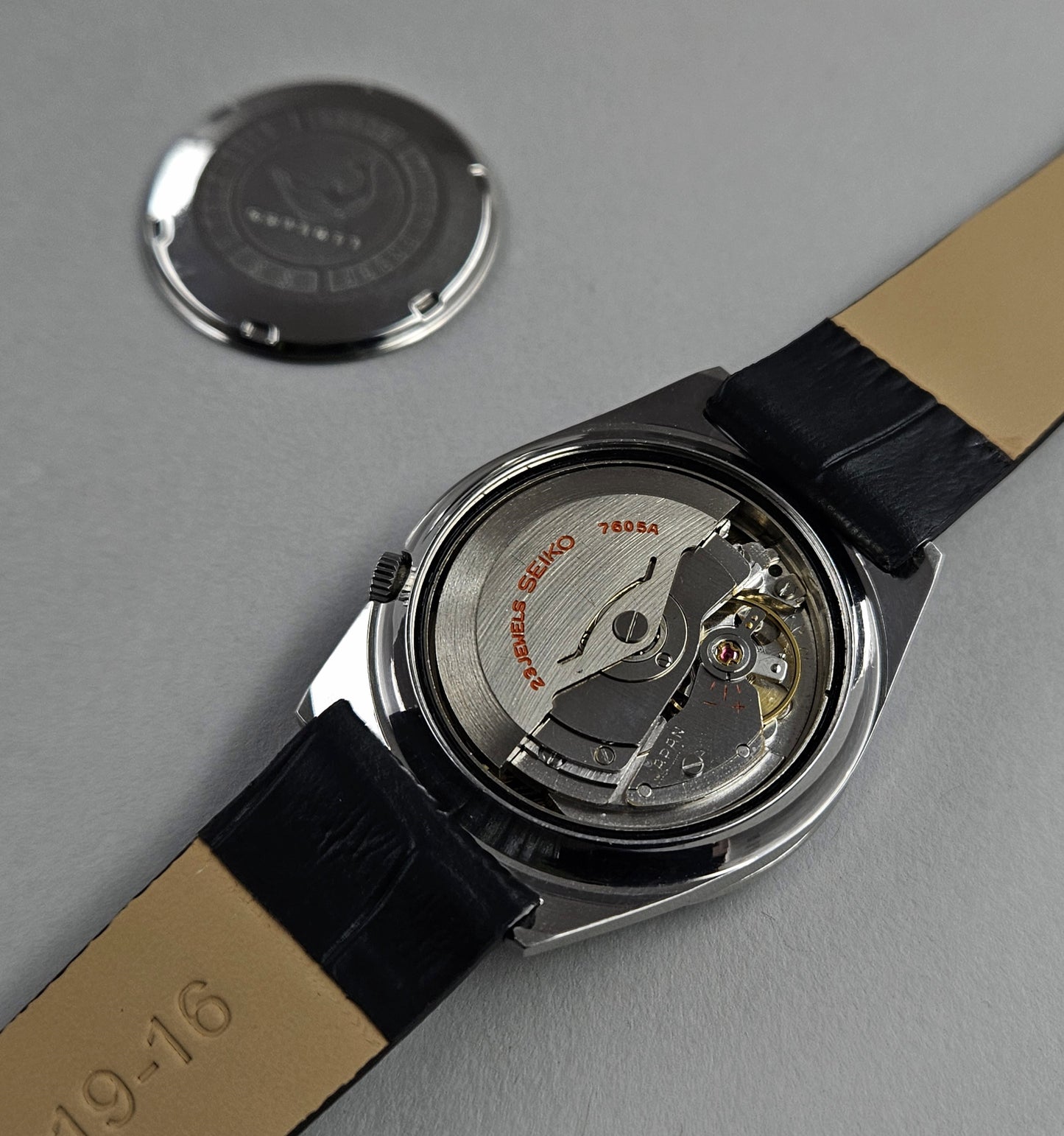 Seiko Sportsmatic Deluxe 7605-8010