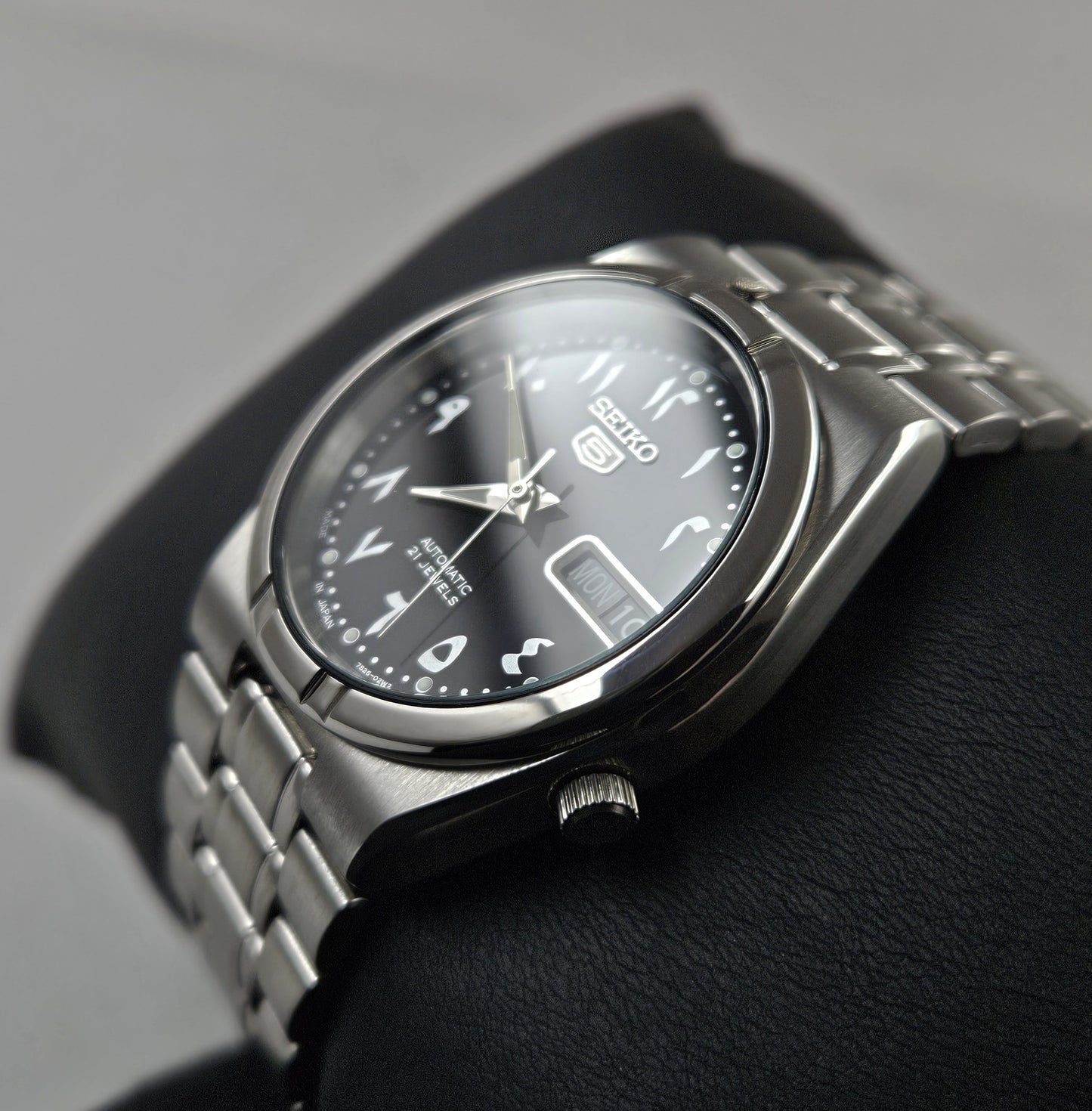 Seiko 5 7S26-01H0