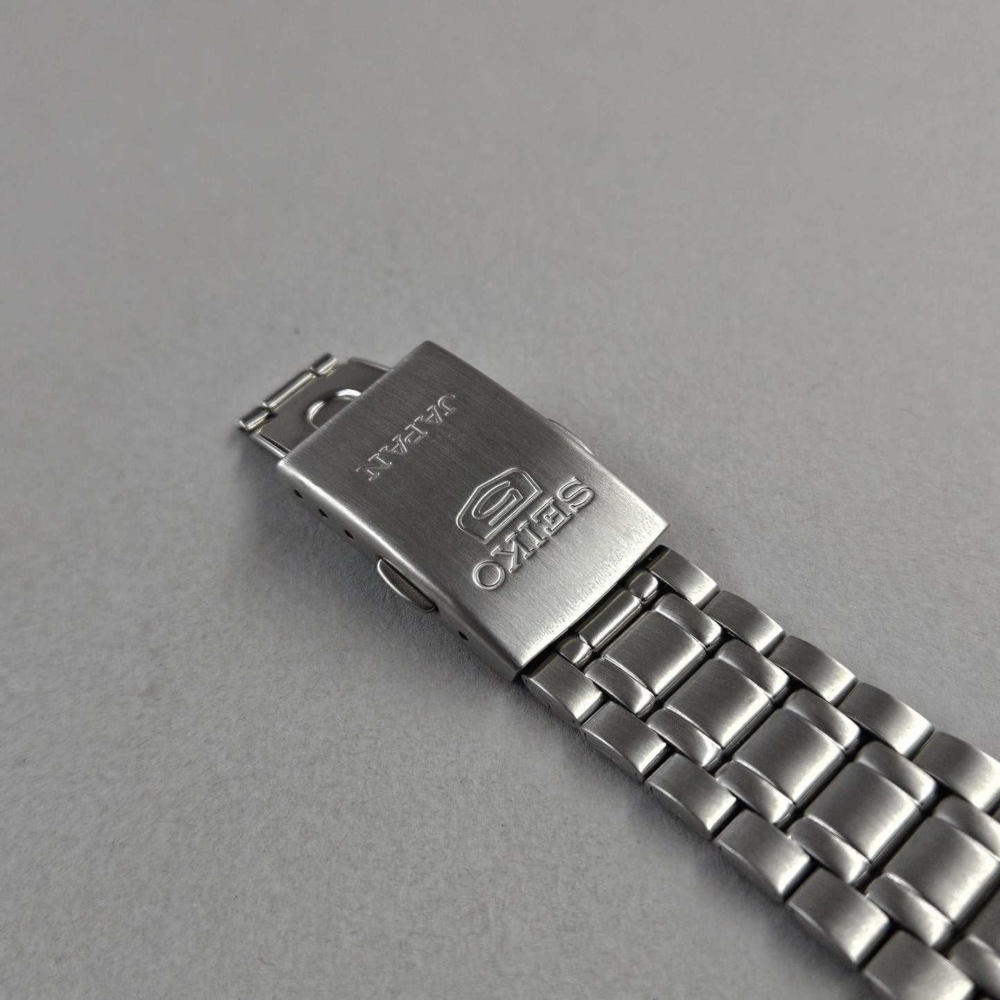 Seiko 5 7S26-01H0